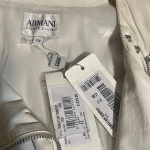 Armani Collezioni Women off white leather jacket size 12!